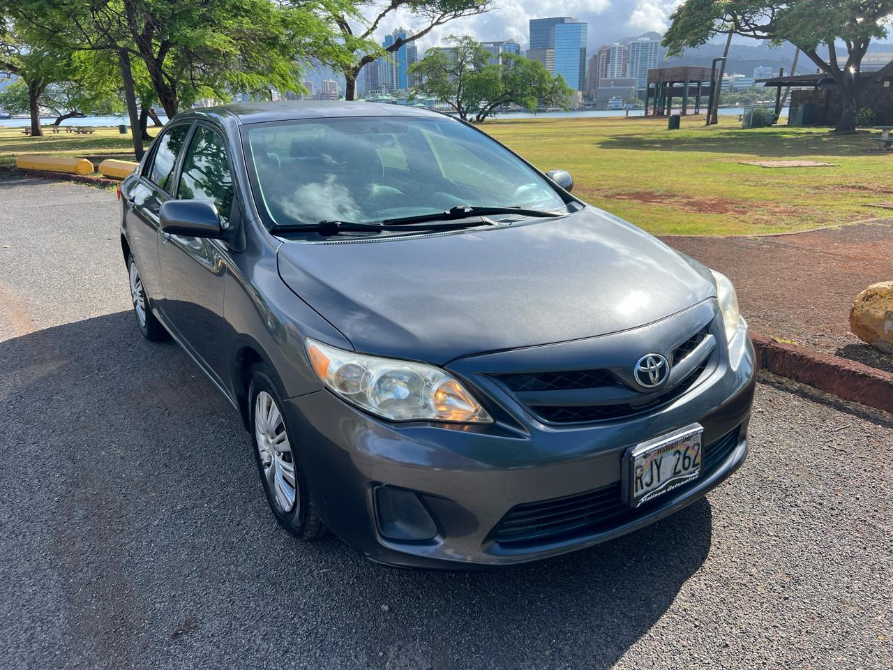 Toyota Corolla 4dr Sdn LE Auto (Natl) 2011