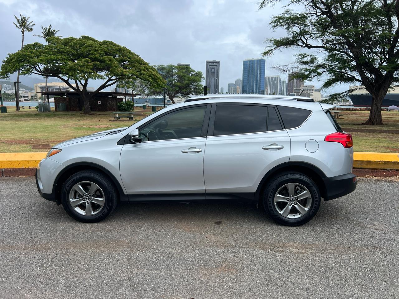 Toyota RAV4 XLE FWD 2015