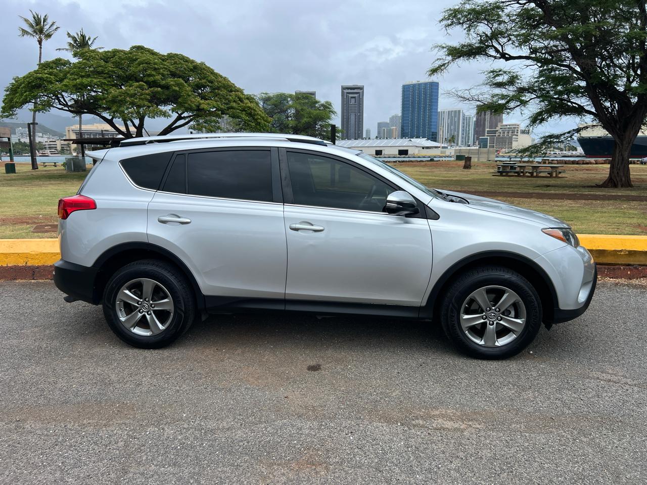 Toyota RAV4 XLE FWD 2015