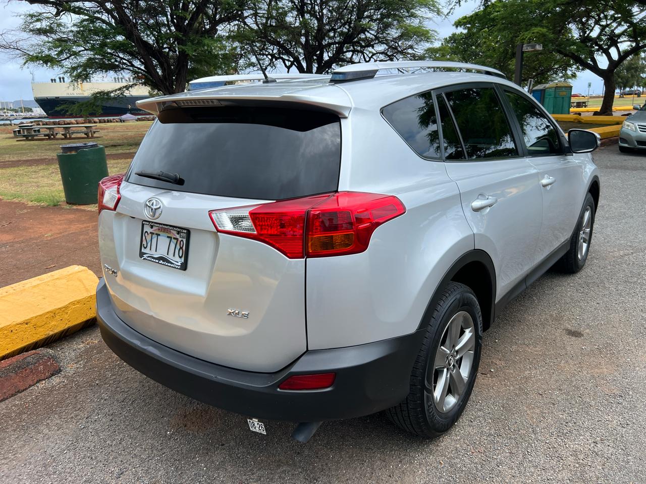 Toyota RAV4 XLE FWD 2015