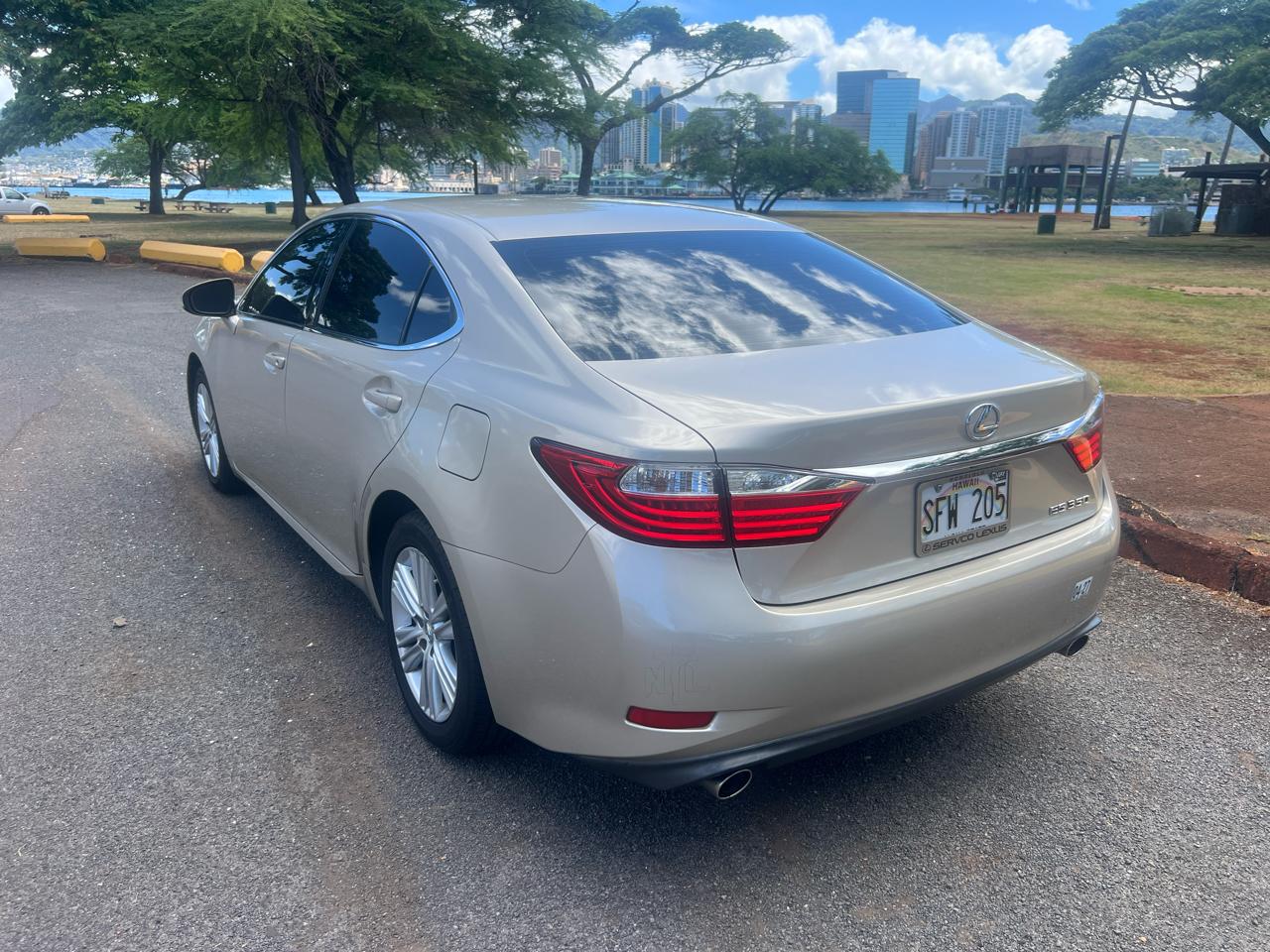 Lexus ES 350 Sedan 2014