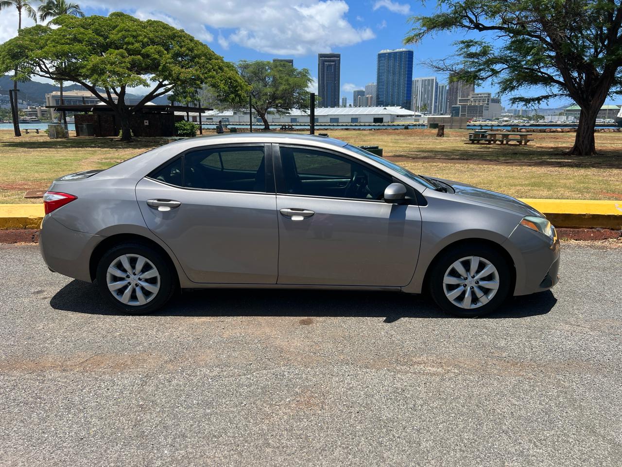Toyota Corolla LE 2016