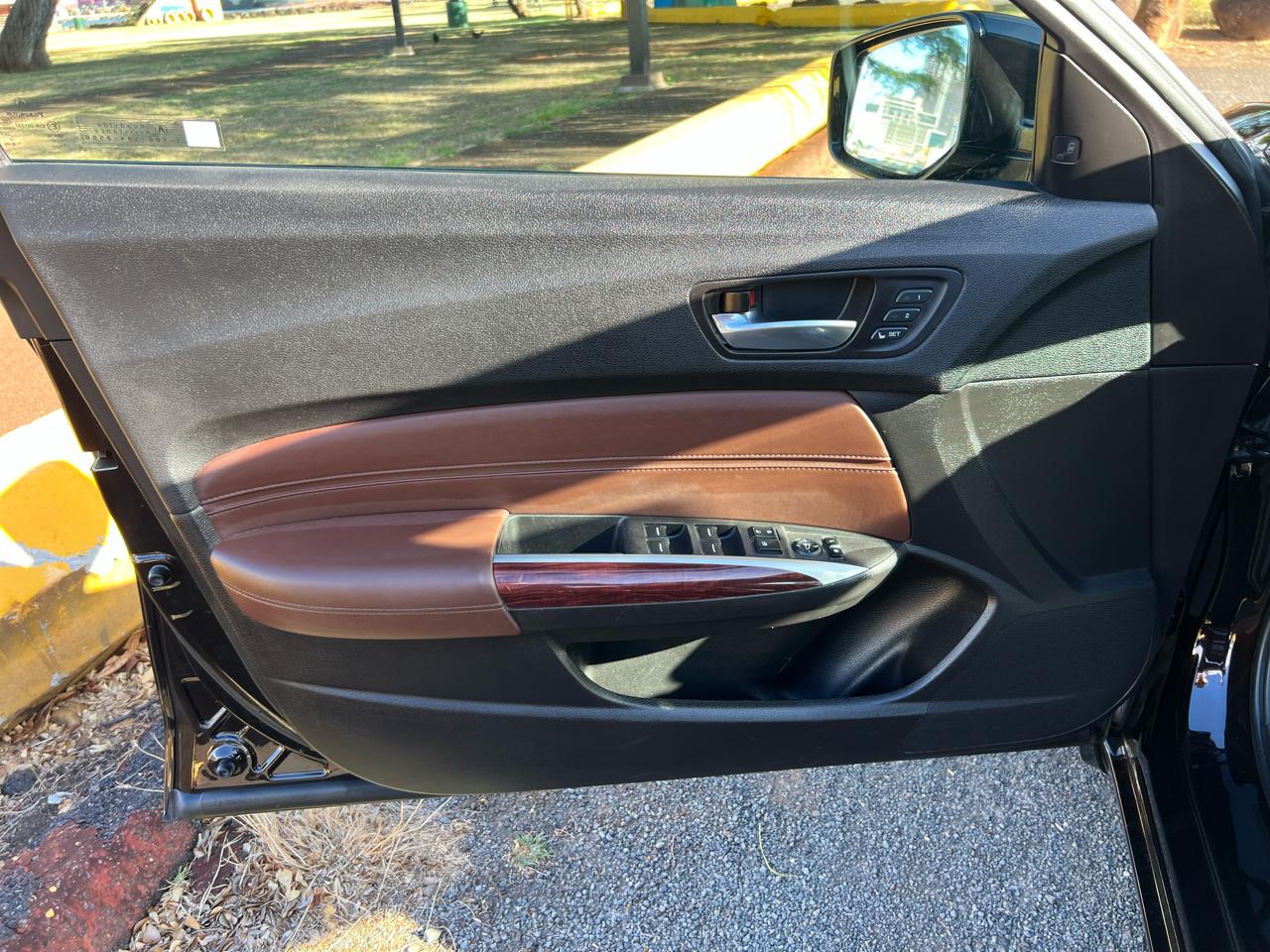 Acura TLX 8-Spd DCT w/Technology Package 2016
