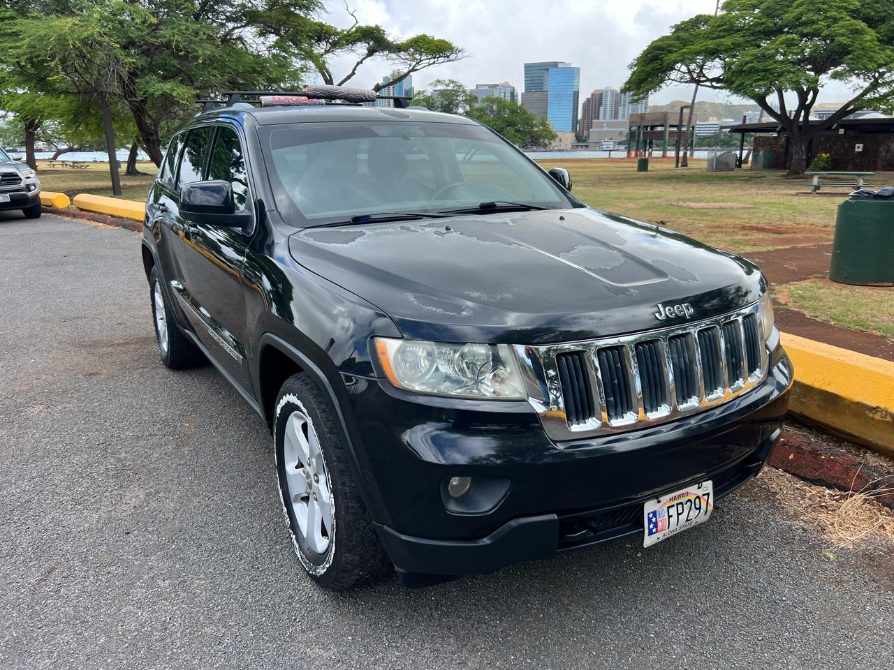 Jeep Grand Cherokee Laredo 4WD 2011