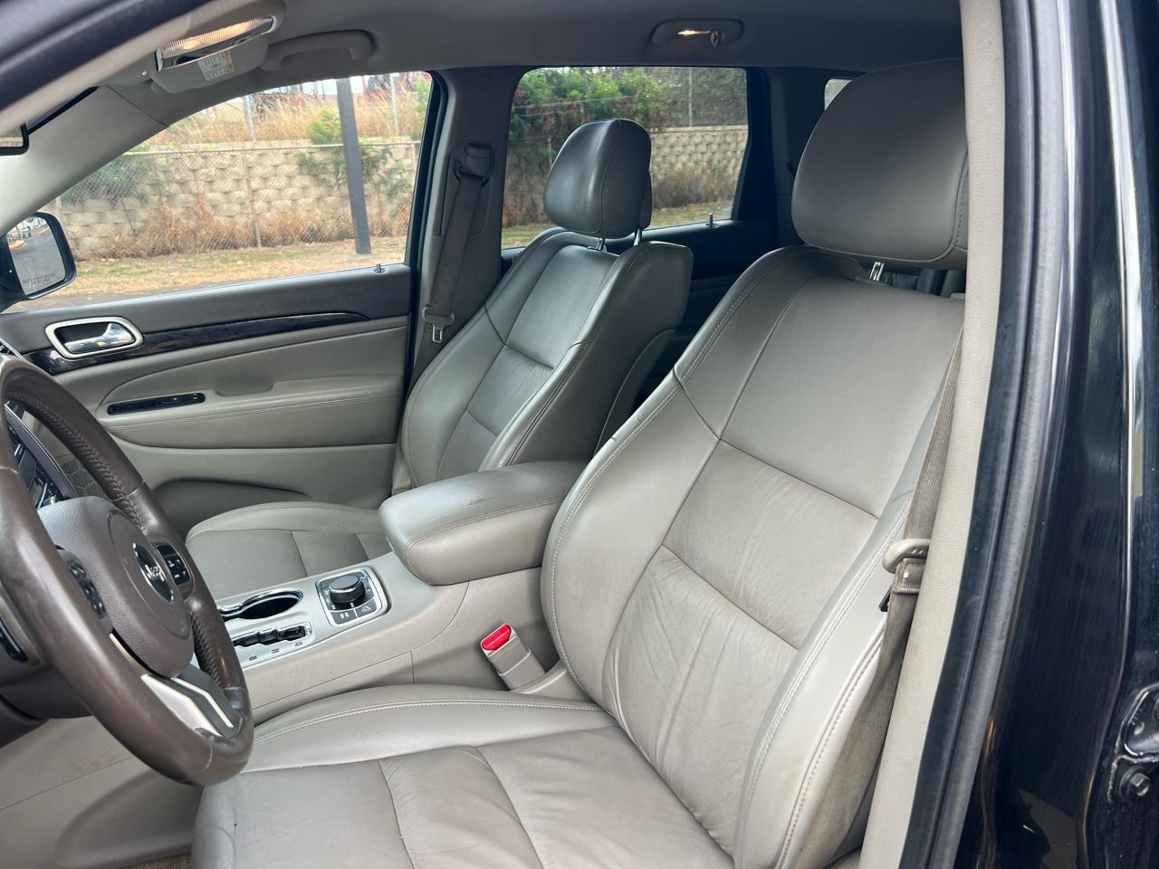 Jeep Grand Cherokee Laredo 4WD 2011