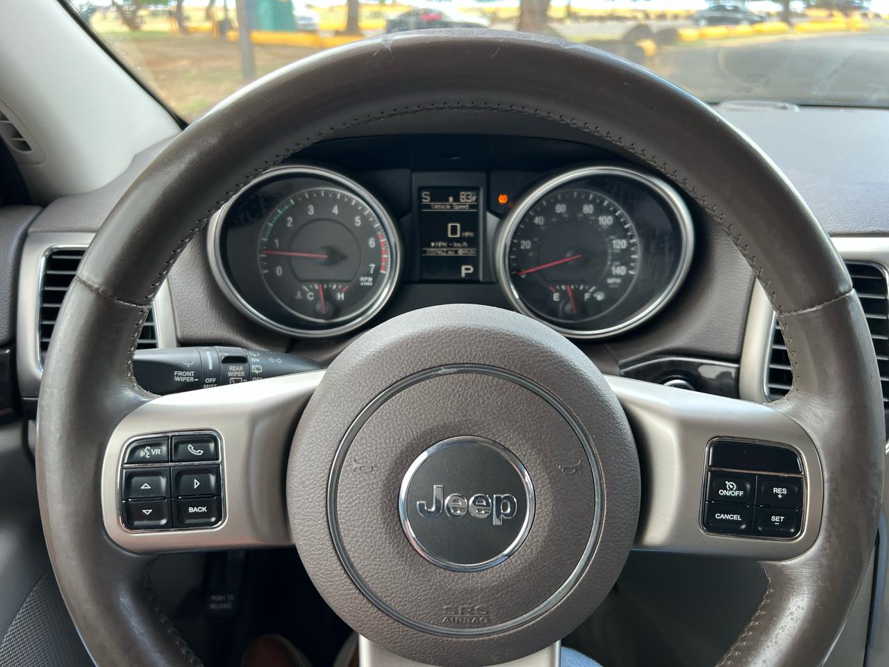 Jeep Grand Cherokee Laredo 4WD 2011