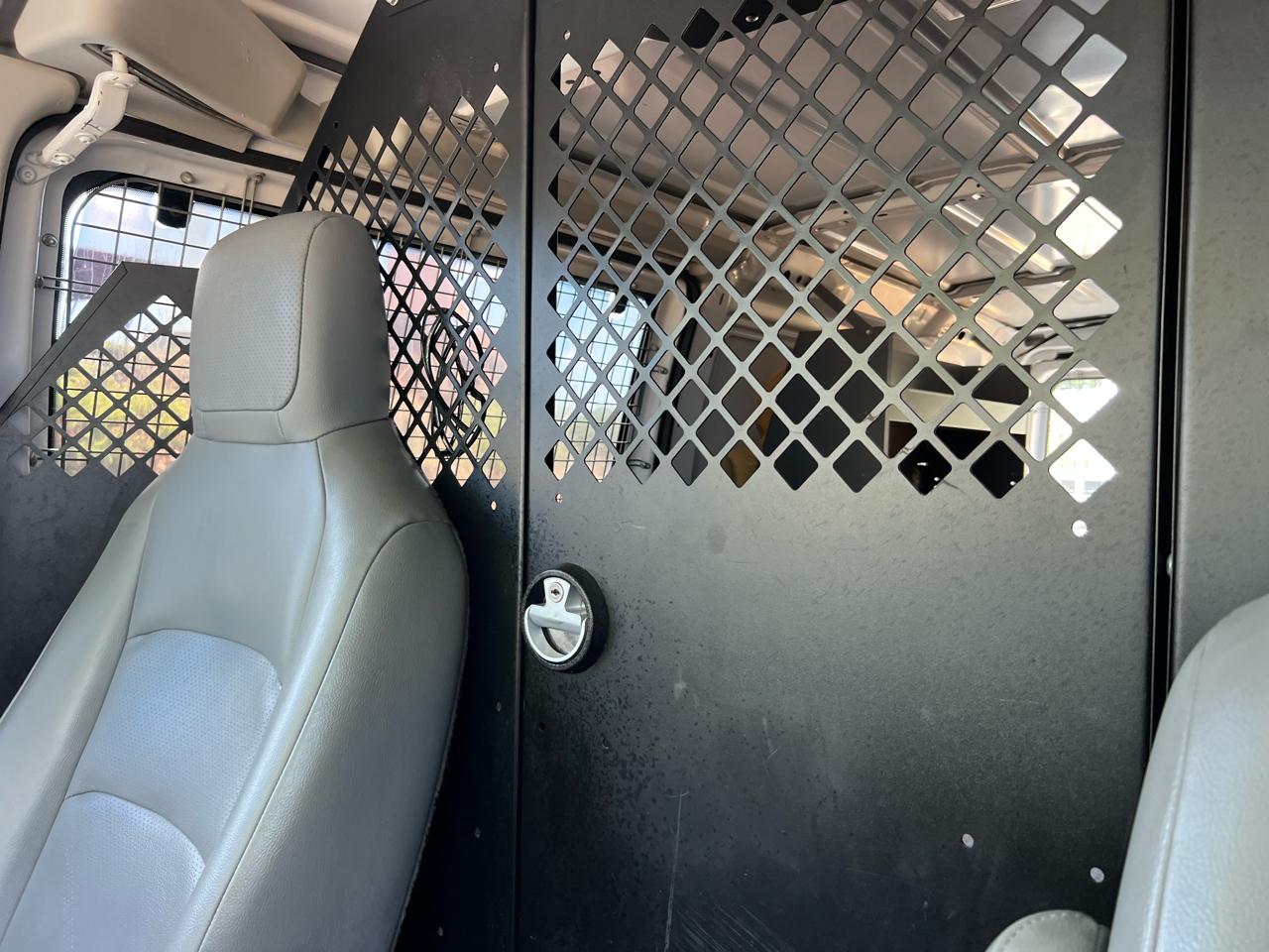 Ford Econoline E-350 Super Duty 2014