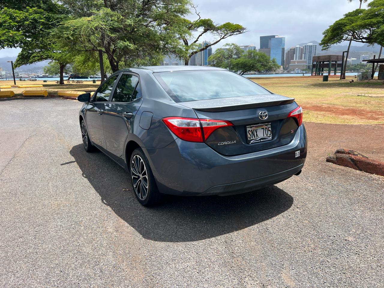 Toyota Corolla S Premium CVT 2015