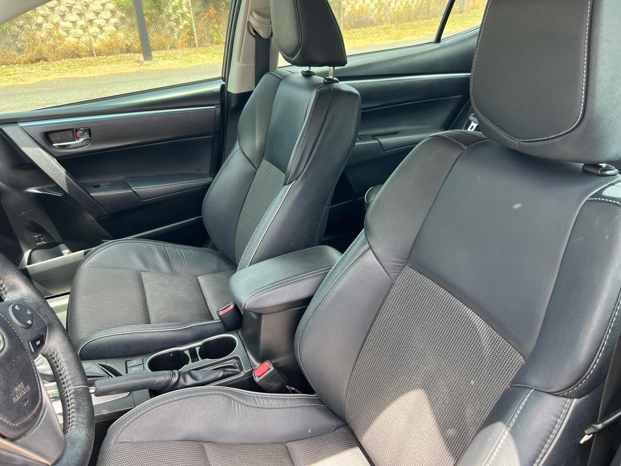 Toyota Corolla S Premium CVT 2015