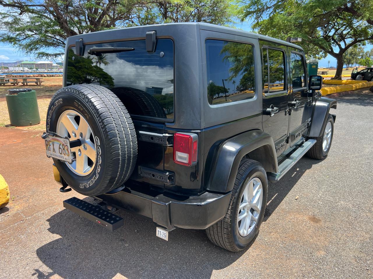 Jeep Wrangler Unlimited Sport 4WD 2011
