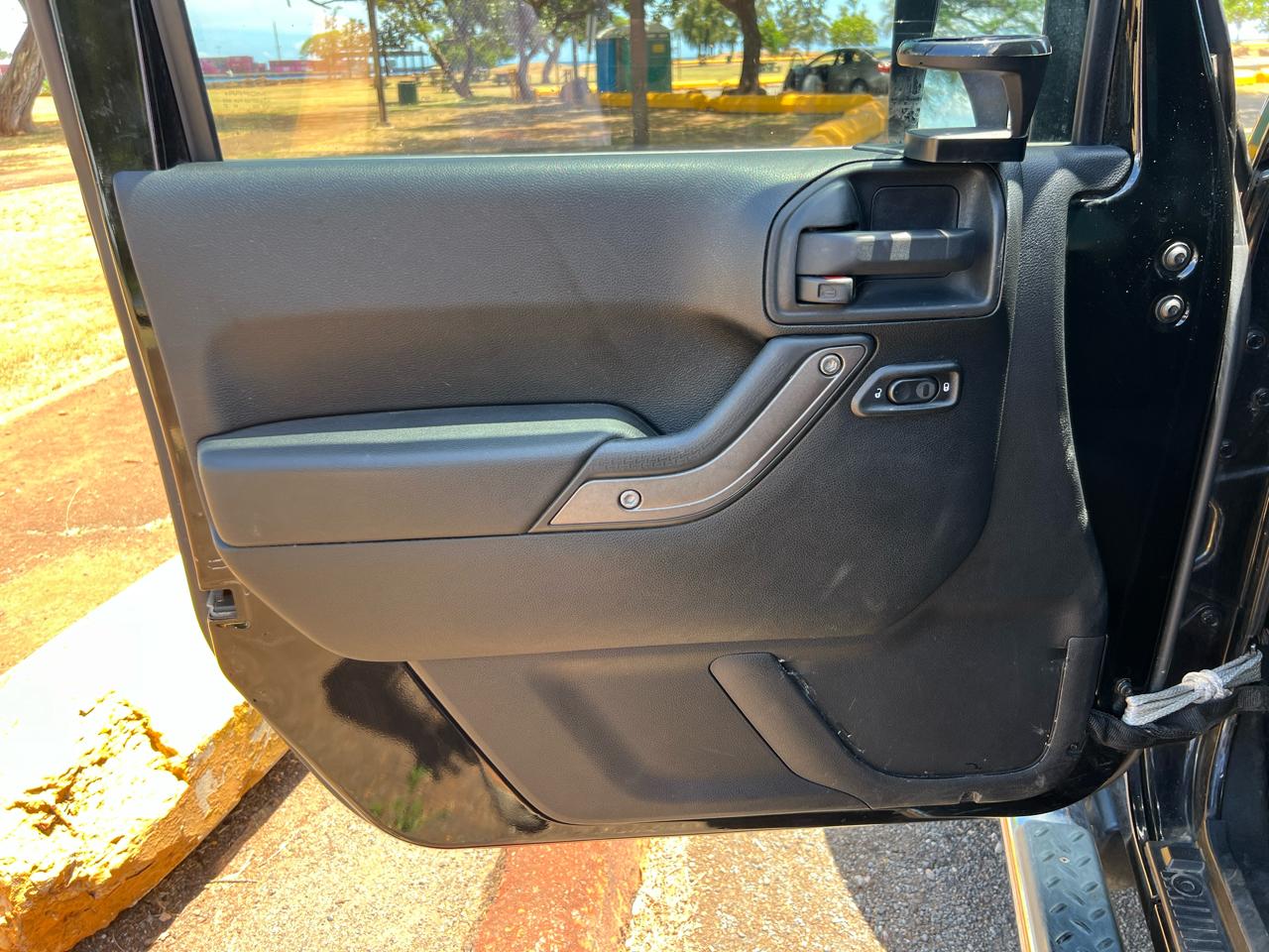 Jeep Wrangler Unlimited Sport 4WD 2011