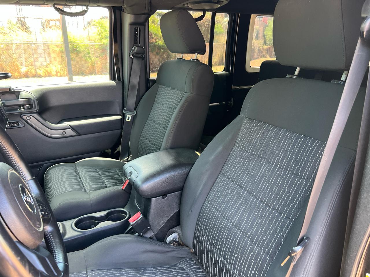 Jeep Wrangler Unlimited Sport 4WD 2011