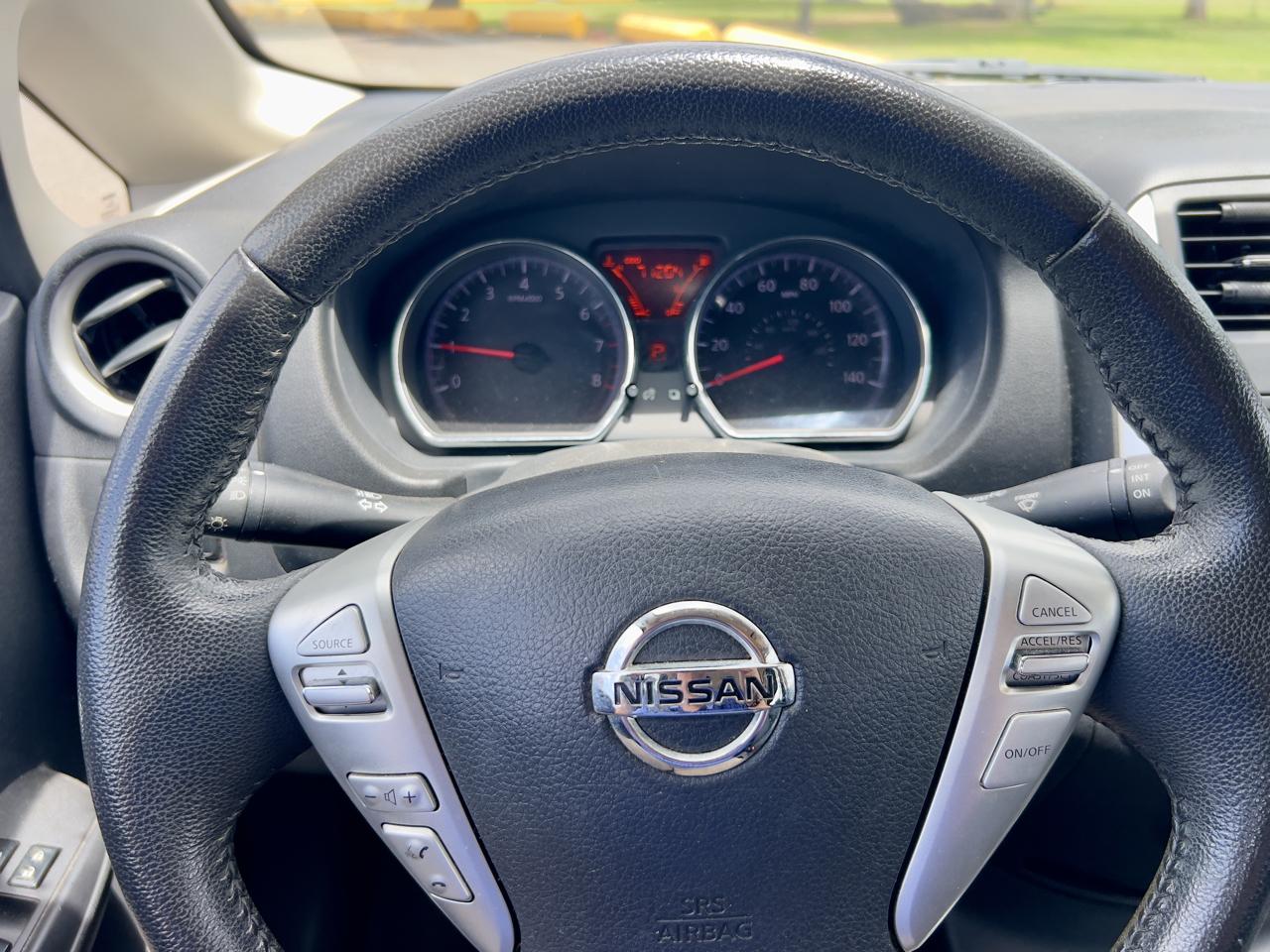 Nissan Versa Note SV 2014