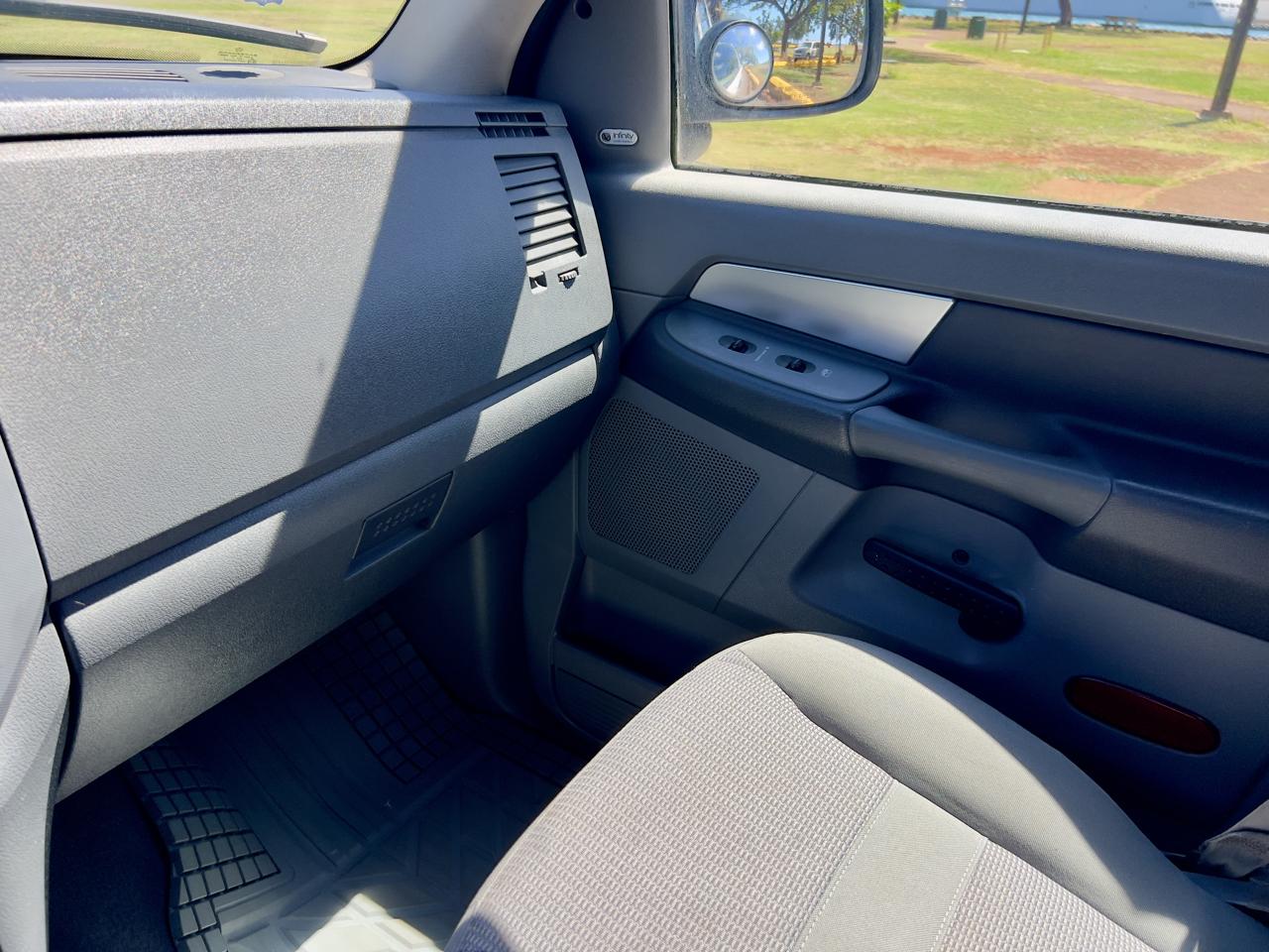 Dodge Ram 1500 SLT Quad Cab 2WD 2007