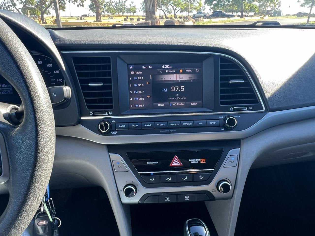 Hyundai Elantra 4dr Sdn Auto SE PZEV 2017