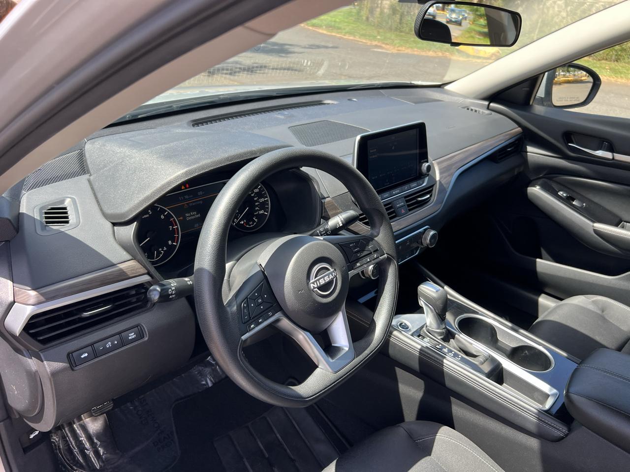 Nissan Altima 2.5 SV 2023