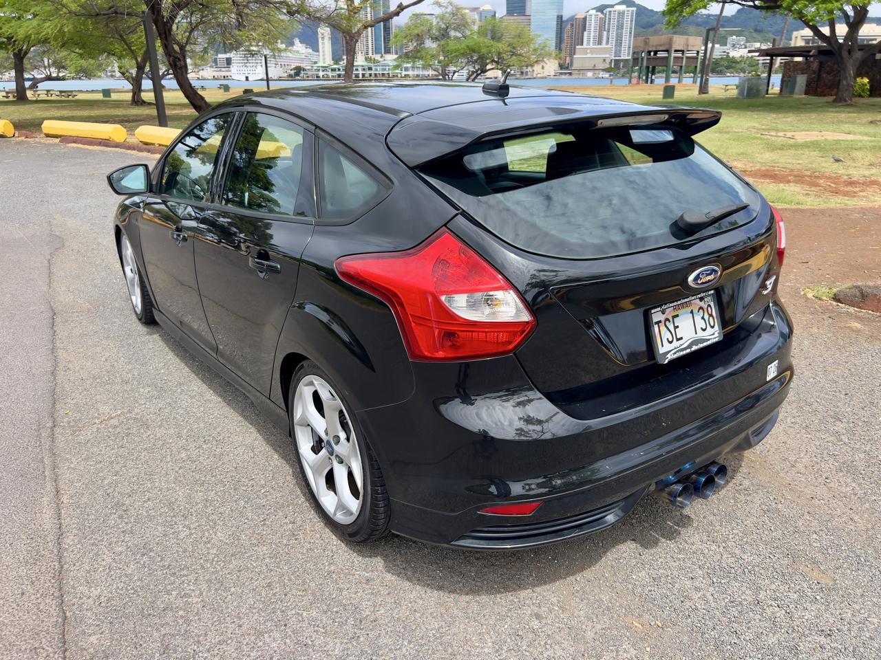 Ford Focus 5dr HB ST 2013