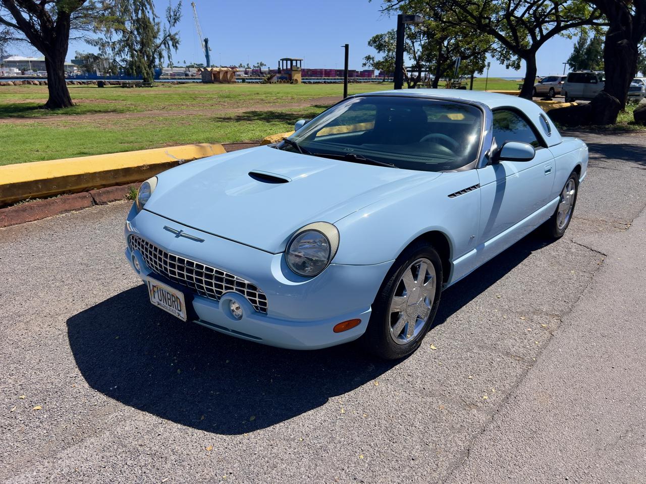 Ford Thunderbird Premium with removable top 2003