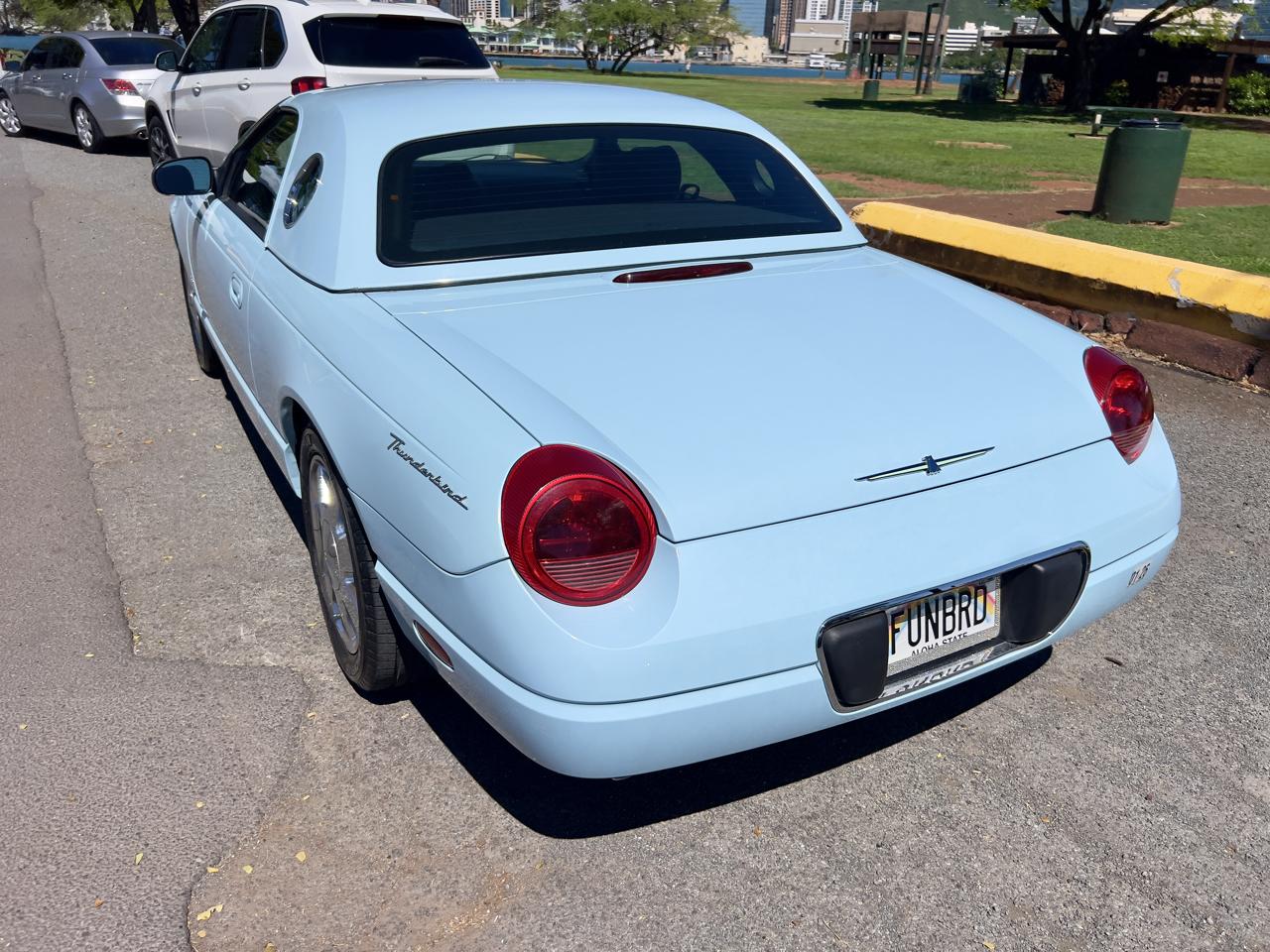 Ford Thunderbird Premium with removable top 2003