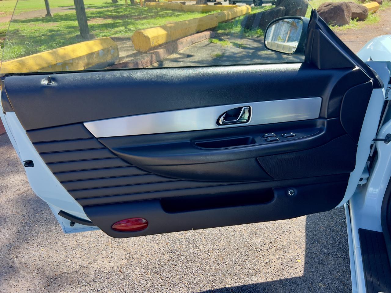 Ford Thunderbird Premium with removable top 2003