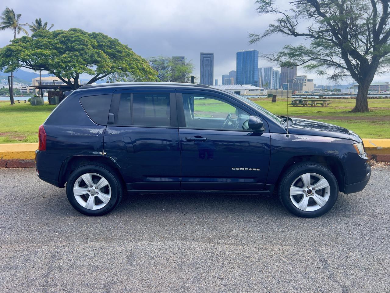 Jeep Compass Latitude FWD 2016