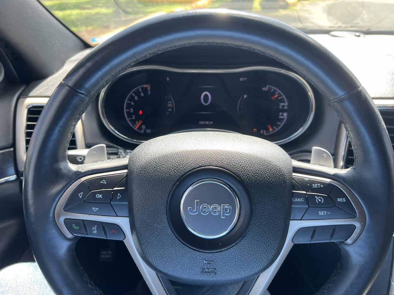 Jeep Grand Cherokee Limited 2WD 2014