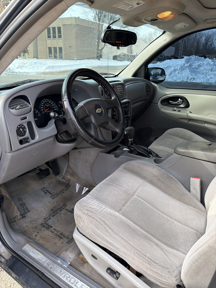 Chevrolet TrailBlazer LS 4WD 2006