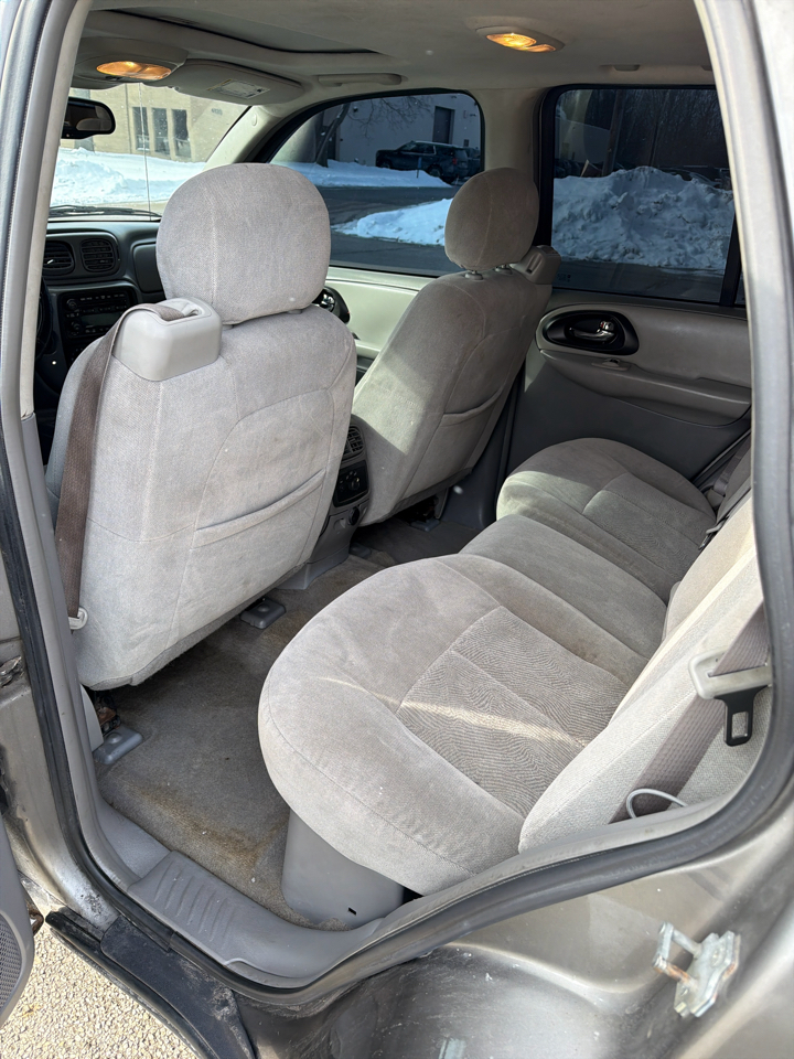 Chevrolet TrailBlazer LS 4WD 2006