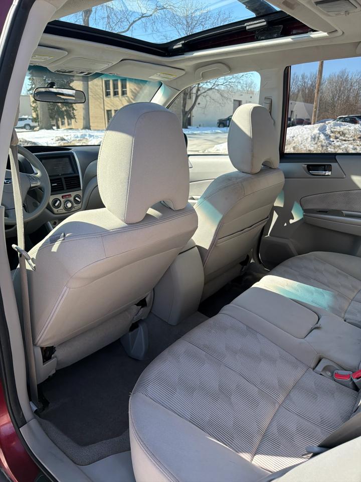 Subaru Forester 2.5X Premium 2010