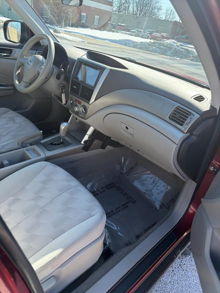 Subaru Forester 2.5X Premium 2010