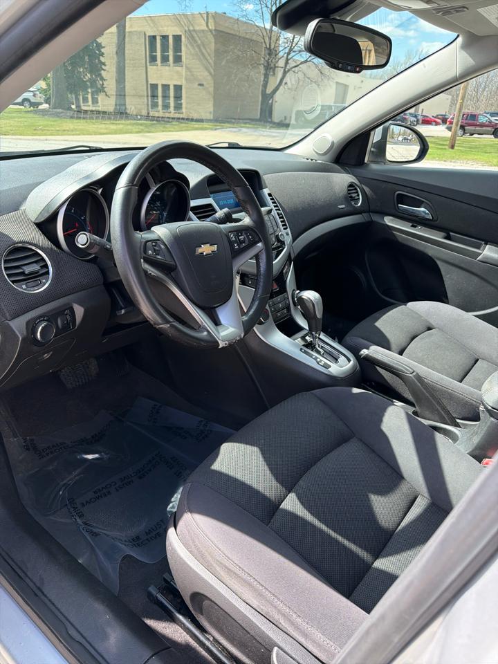 Chevrolet Cruze 1LT 2012