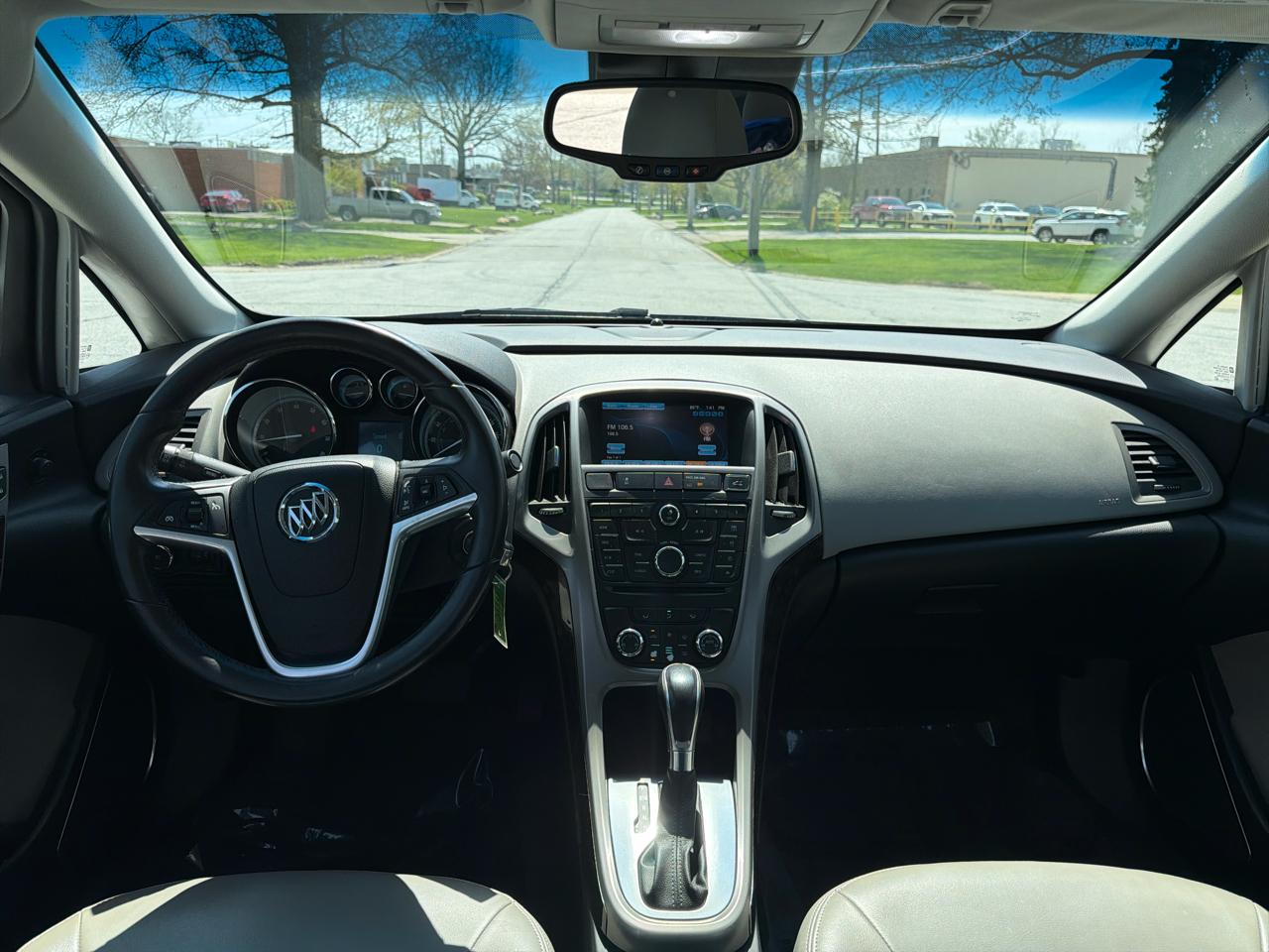 Buick Verano Convenience 2012