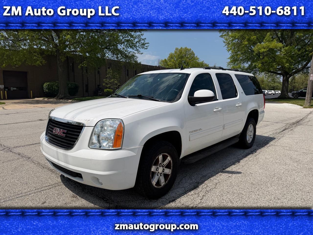 2013 GMC Yukon 4WD 1/2 Ton SLT (4SA)'s photo