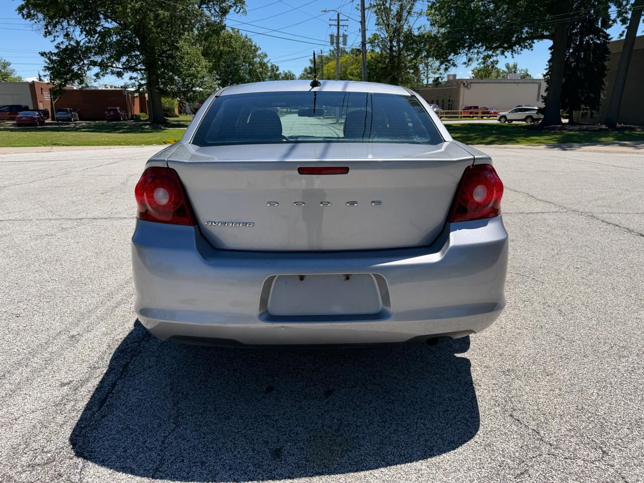 Dodge Avenger Base 2013