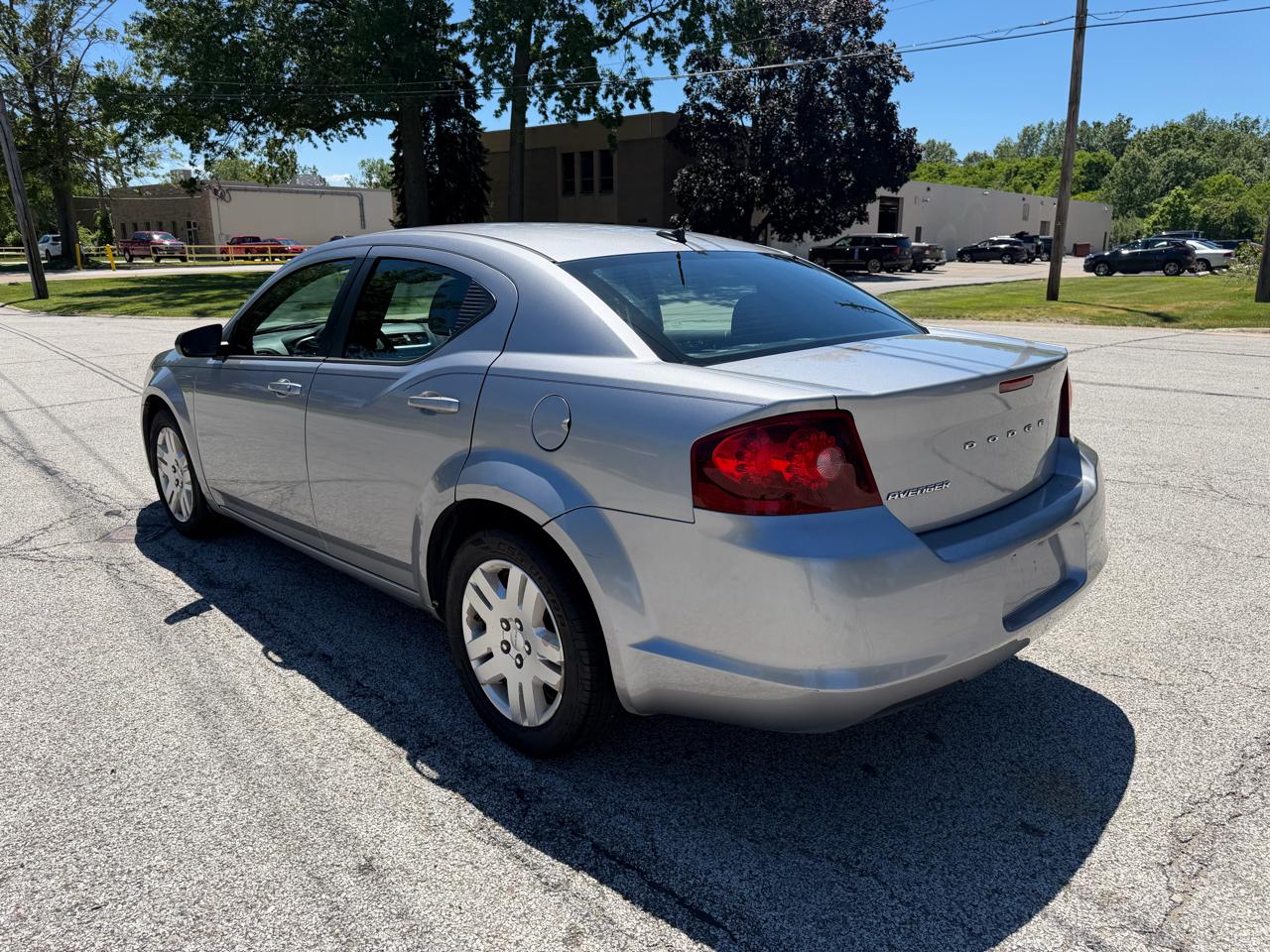 Dodge Avenger Base 2013