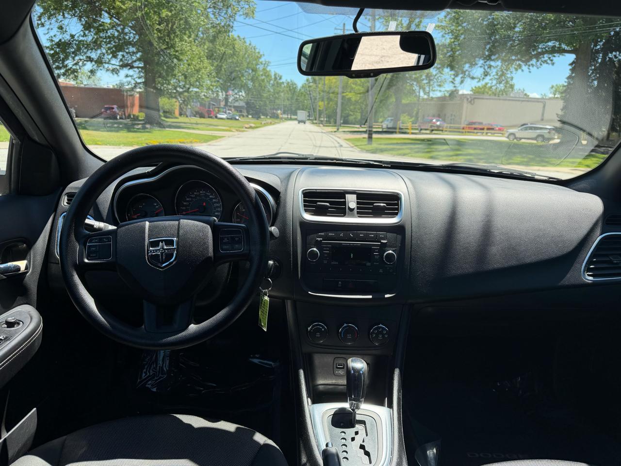 Dodge Avenger Base 2013