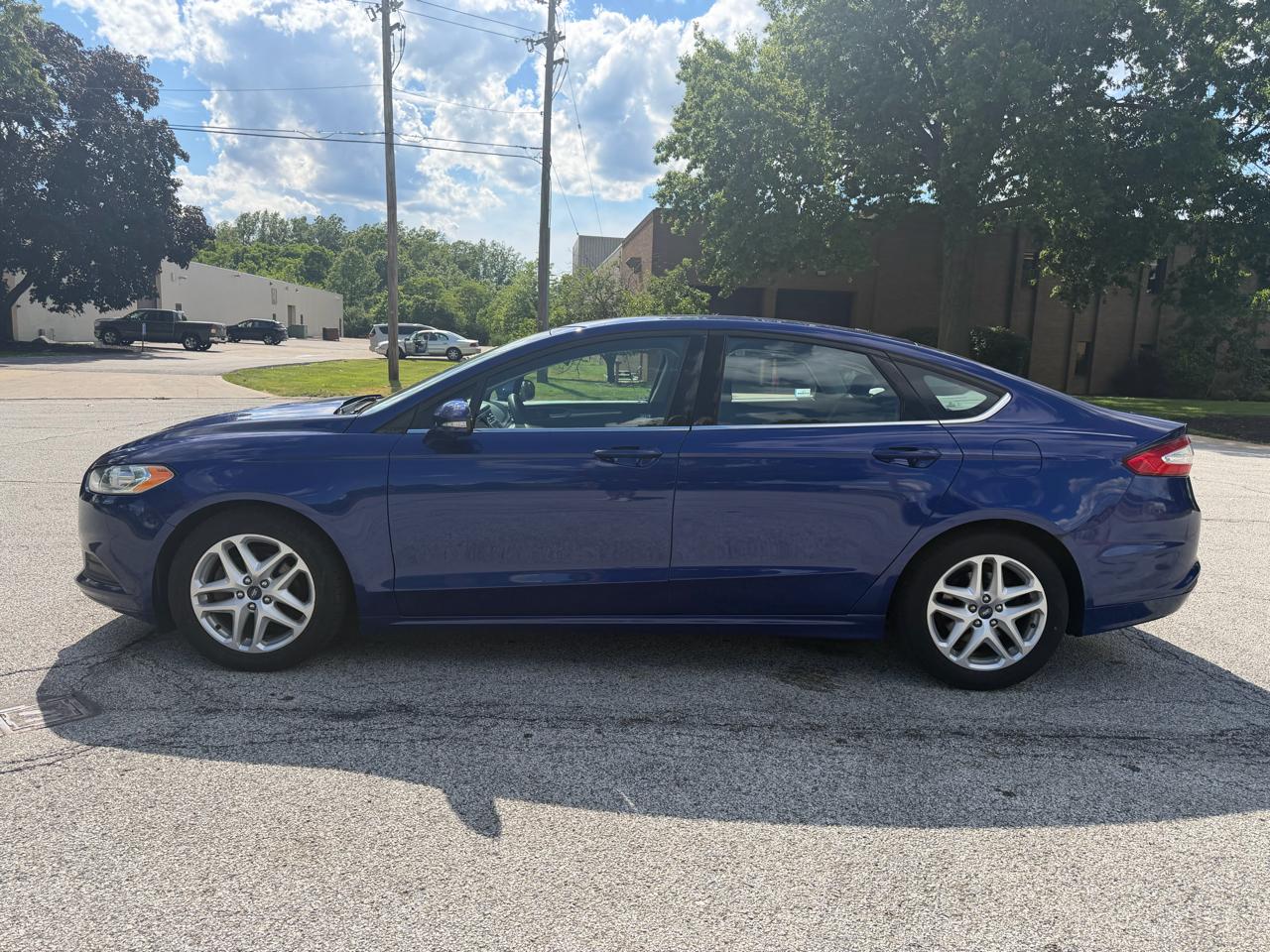 Ford Fusion SE 2016