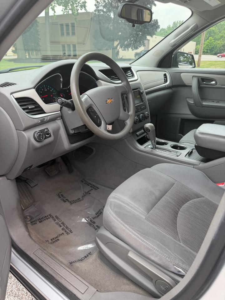 Chevrolet Traverse LS AWD w/PDC 2014