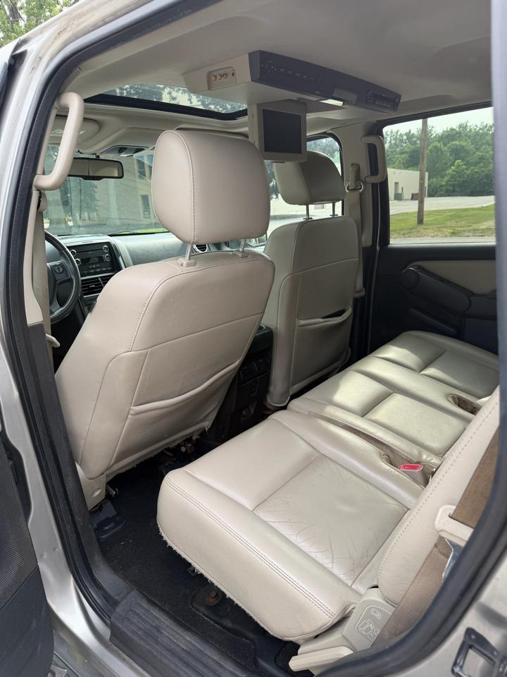 Ford Explorer XLT 4.0L 4WD 2008