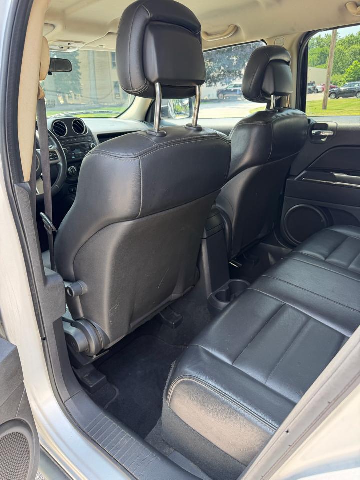 Jeep Patriot Latitude X 4WD 2011