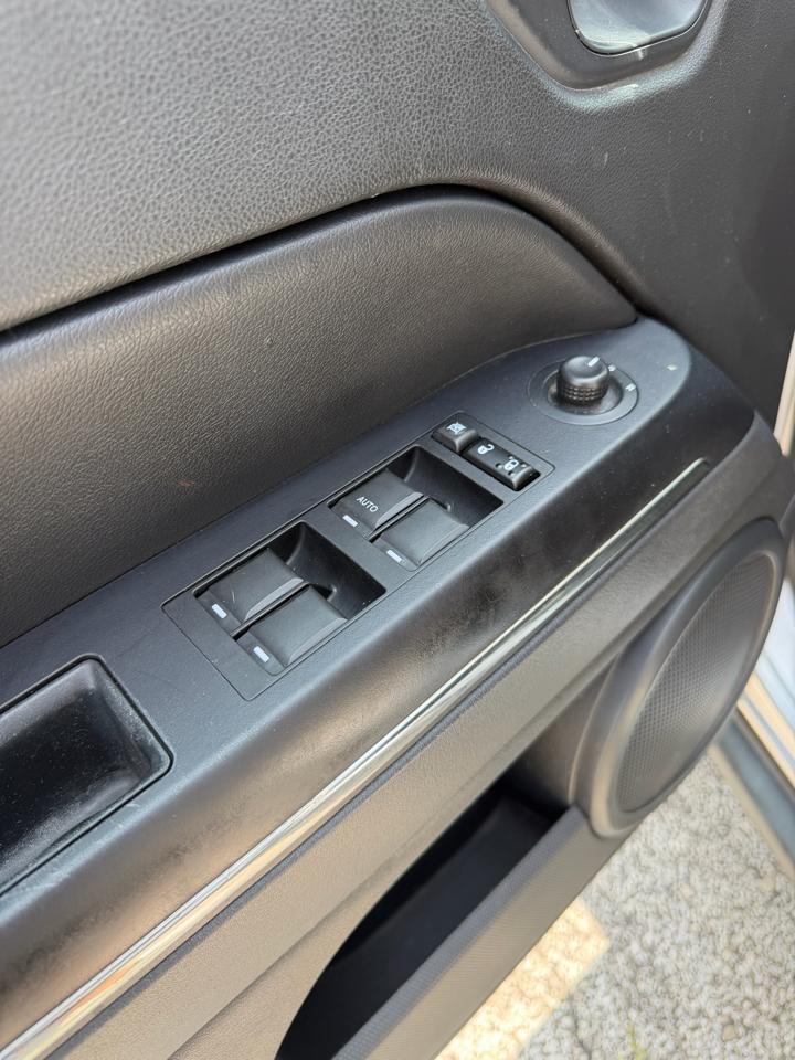 Jeep Patriot Latitude X 4WD 2011