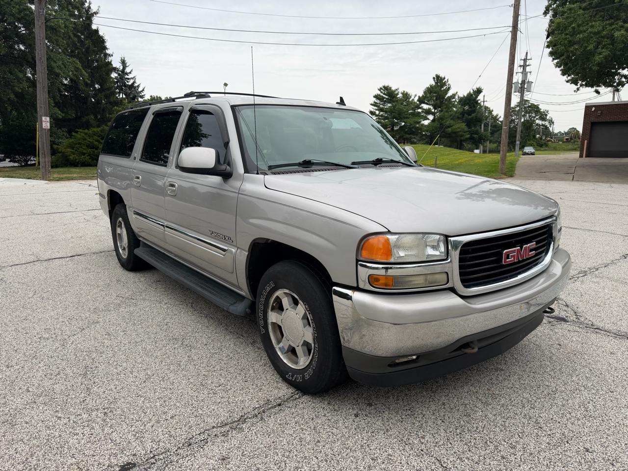 GMC Yukon XL SL 1500 2WD 2006