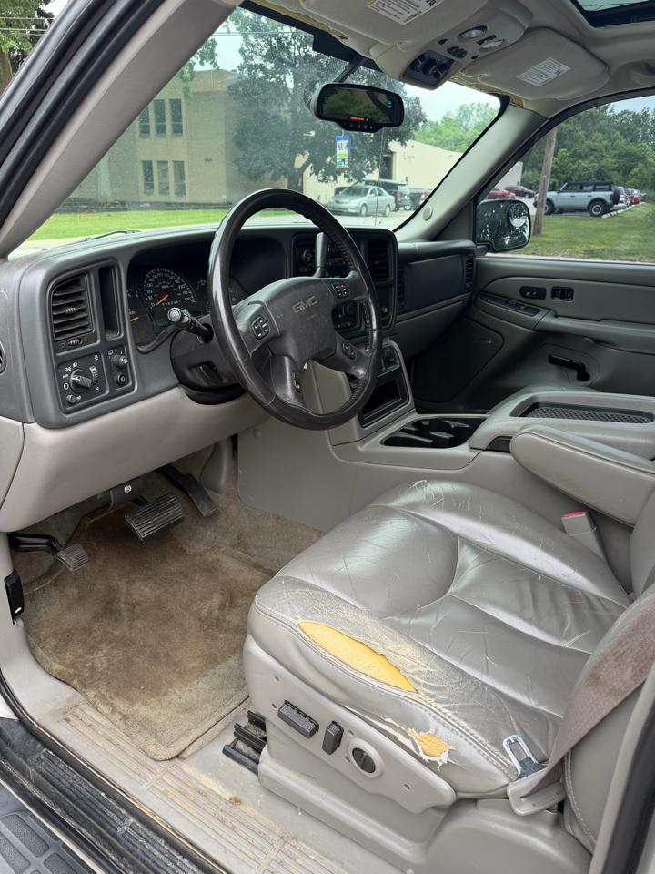 GMC Yukon XL SL 1500 2WD 2006