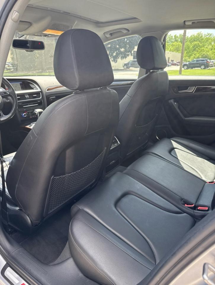 Audi A4 2.0T Premium Plus quattro Sedan AWD 8A 2016