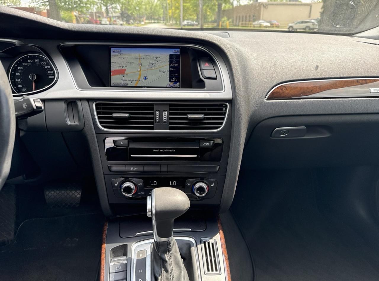 Audi A4 2.0T Premium Plus quattro Sedan AWD 8A 2016