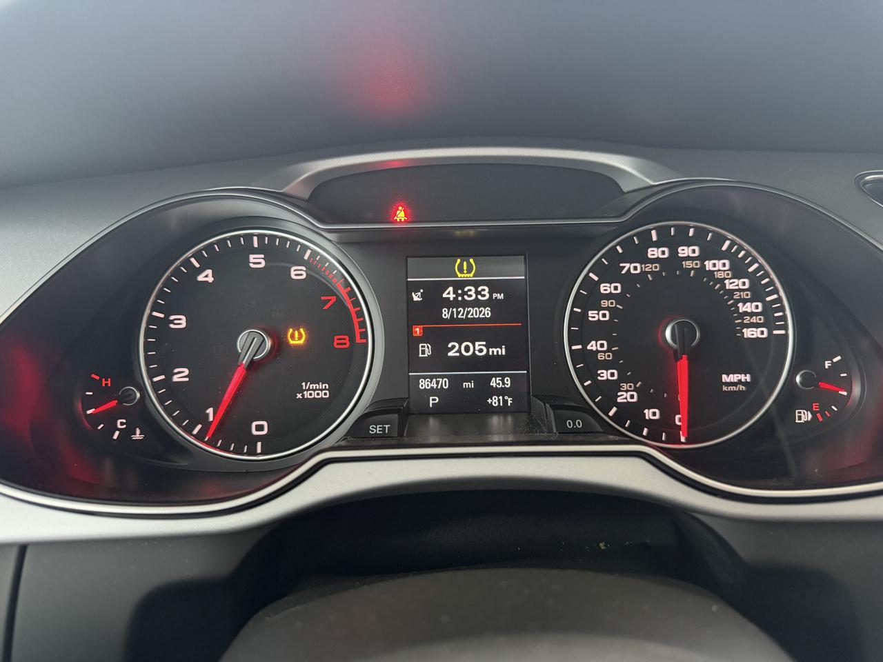Audi A4 2.0T Premium Plus quattro Sedan AWD 8A 2016