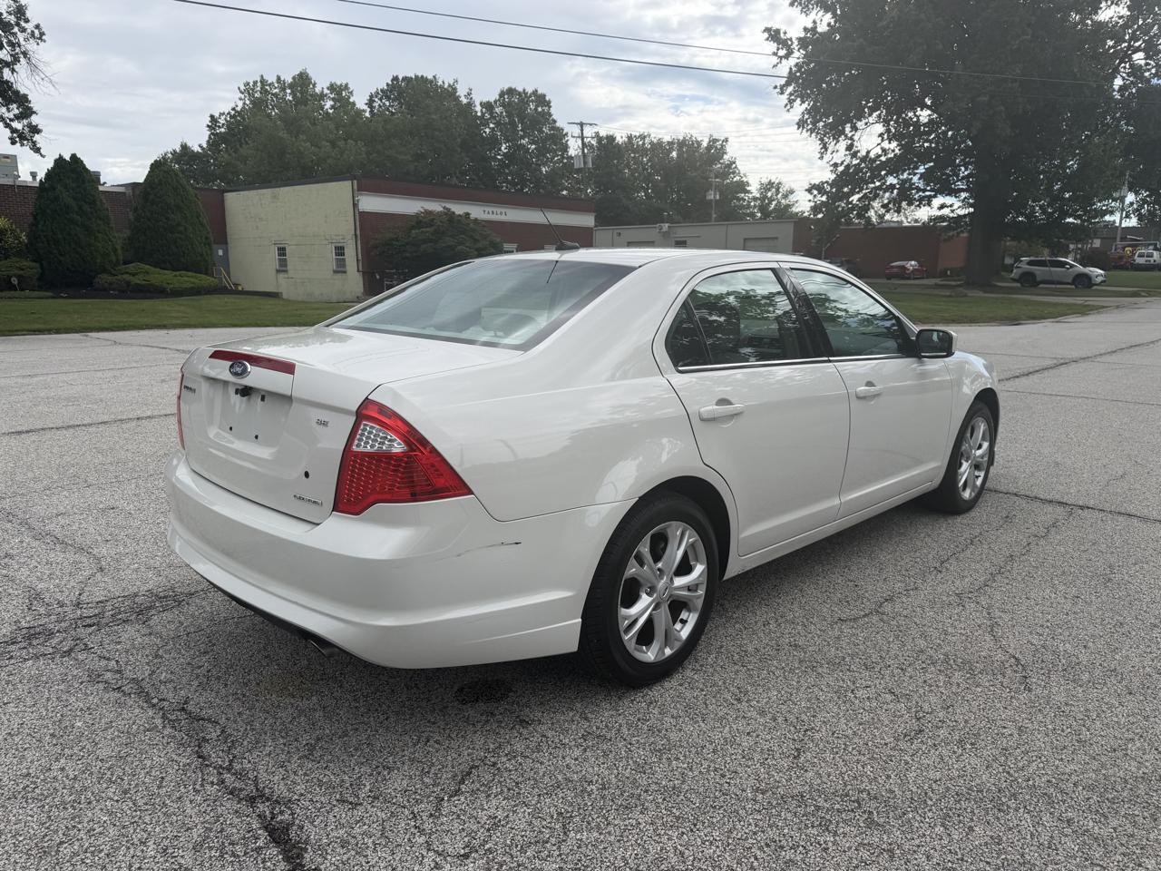 Ford Fusion SE 2012