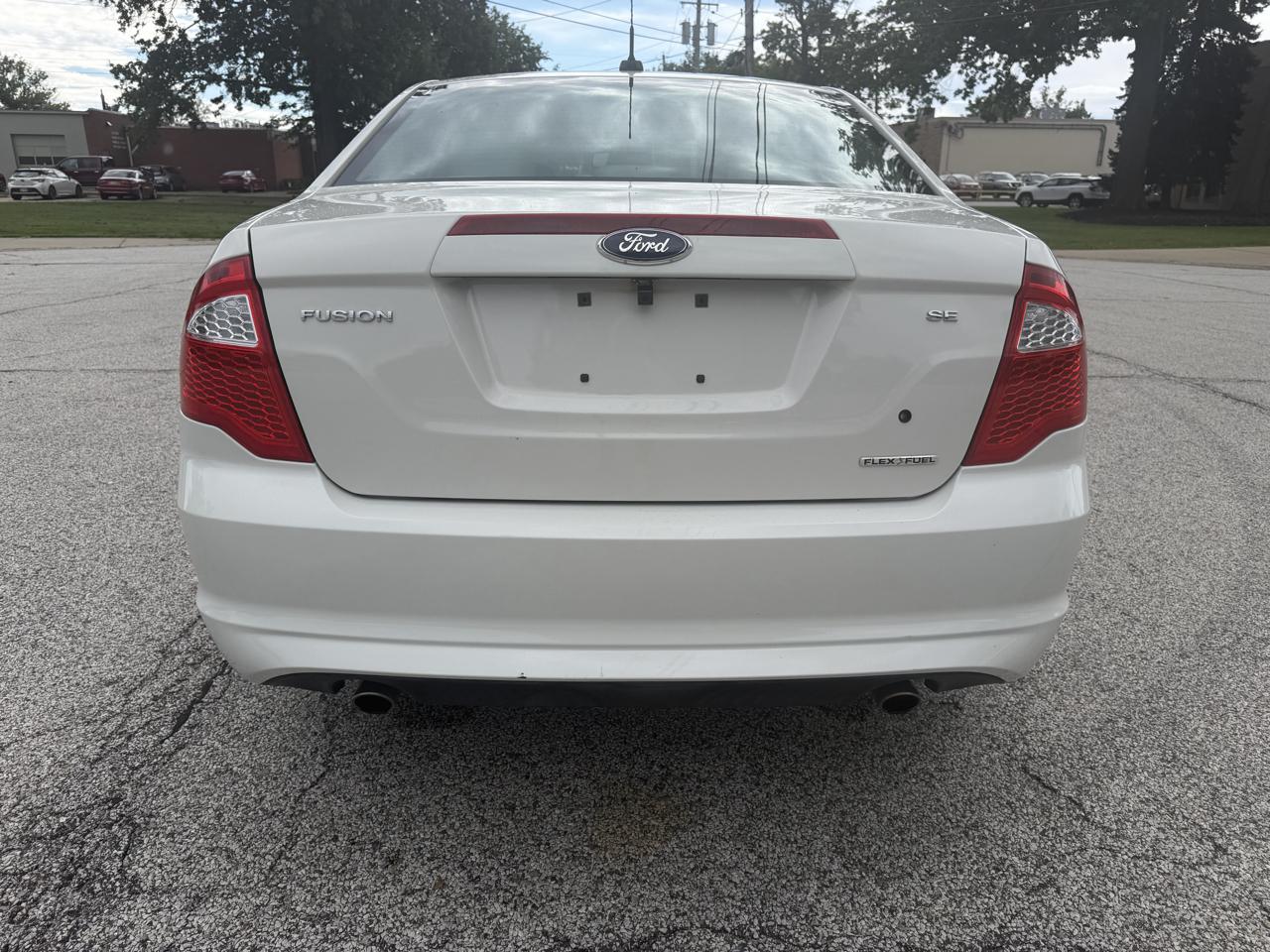 Ford Fusion SE 2012