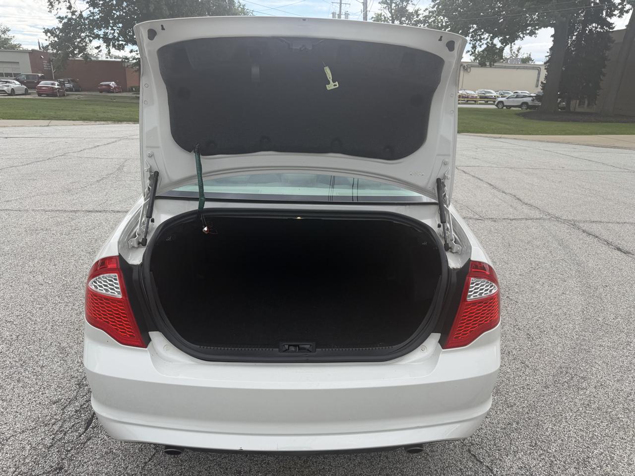 Ford Fusion SE 2012