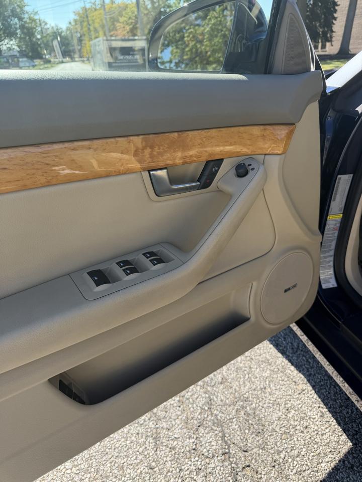 Audi A4 2.0T Cabriolet FrontTrak Multitronic 2009
